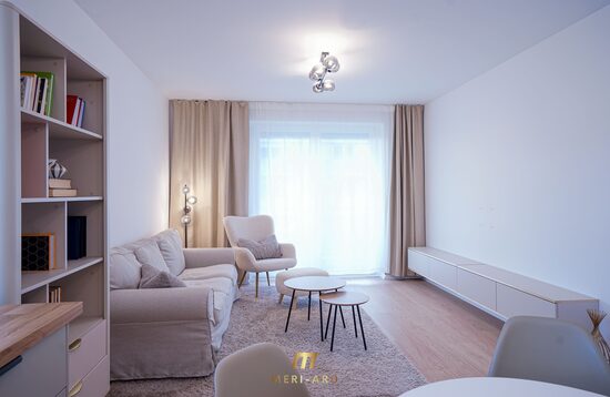 Nový slnečný 2-izbový byt s balkónom a moderným zariadením, Rajka