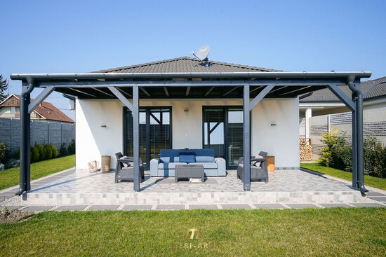 Moderný 3-izbový rodinný dom s veľkou terasou a upravenou záhradou – Dunakiliti, 7 min od Rajky